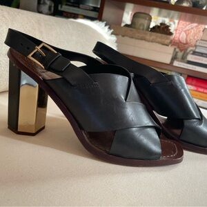 Tory Burch Bleecker Leather Slingback Sandals Size 10 Stylishly chic!